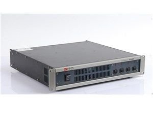 STI PA 4400 4 Kanallı Güç Amplifikatörü