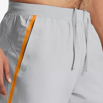 Under Armour Launch 7'' Erkek Koşu Şortu