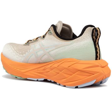 Asics Novablast 4 Erkek Koşu Ayakkabısı