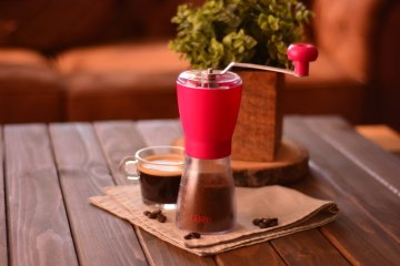 Taşev T0849 Grinde Kahve ve baharat Öğütücü Pembe (kahve değirmeni)