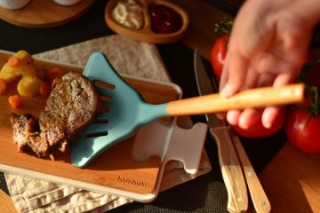 Bambum B2690  Gohan - Süzgeçli Geniş Spatula yemek spatula