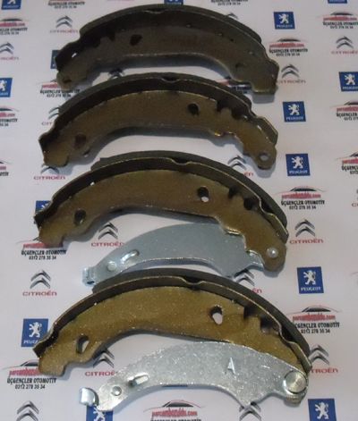 RENAULT MEGANE ARKA FREN BALATASI BOSCH 7702258044-F026004550