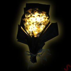 9 Pelüş Ayıcıklı, Kuru Çiçekli ve Led Işıklı Buket, 54x36cm