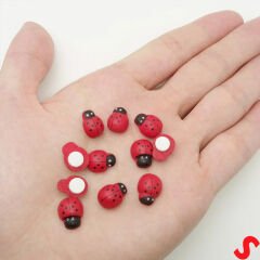 Uğur Böceği Ahşap Sticker, 1,5cm x 1,2cm  x 15 Adet - Kırmızı