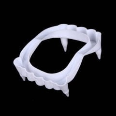 Çocuk Vampir Plastik Takma Diş