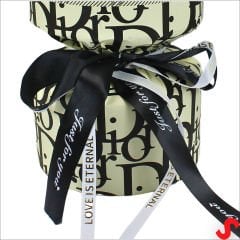 PVC Kutulu Özel Siyah Lüks Yapay GÜL Buketi - 30cm x 15cm