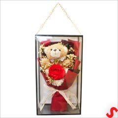 PVC Kutulu,Pelüş Ayıcık ve Kırmızı Güllü Kuru Çiçek Buketi 32cmx18cm