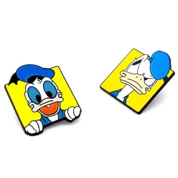 İki Adet Donald Duck Surat İfadeleri Ördek Metal Rozet Yaka Çanta Süsü RZ365