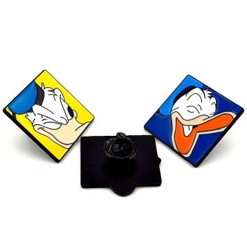 Üç Adet Donald Duck Kahkaha İfadei Ördek Metal Rozet Yaka Çanta Süsü RZ366