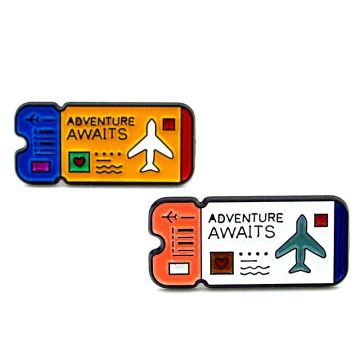 İki Adet Boarding Pass Uçak Bileti Gezgin Seyahat Metal Rozet Yaka Süsü RZ369