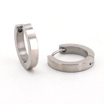 Solfera GÜMÜŞ RENK 16mm KALINLIK HALKA UNİSEX ÇELİK KÜPE E651