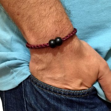 MIKNATISLI BORDO SİYAH DERİ ERKEK BİLEKLİK BT166