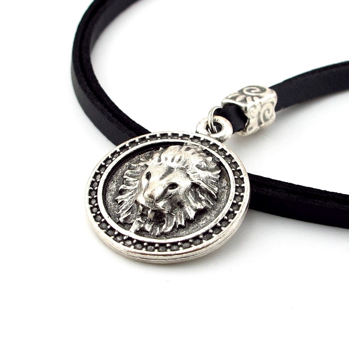 Kabartma Aslan Leon Burç Deri Metal Madalyon Erkek Kolye Q0889