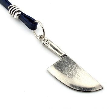 Şef Bıçağı Şeklinde MasterChef Bıçak Metal Lacivert Deri Erkek Kolye Q0897