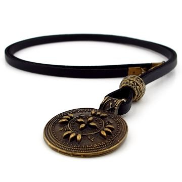 Otantik Motif Kabartma Kalkan Antik Metal Siyah  Deri Erkek Kolye Q0914