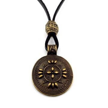 Otantik Motif Kabartma Kalkan Antik Metal Siyah  Deri Erkek Kolye Q0914