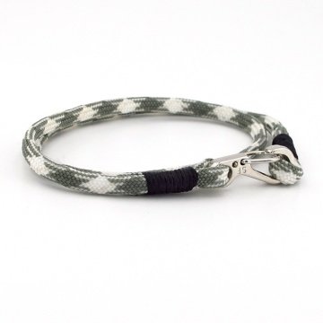 YEŞİL BEYAZ PARACORD METAL KANCA İKİ SIRA ERKEK BİLEKLİK M011G