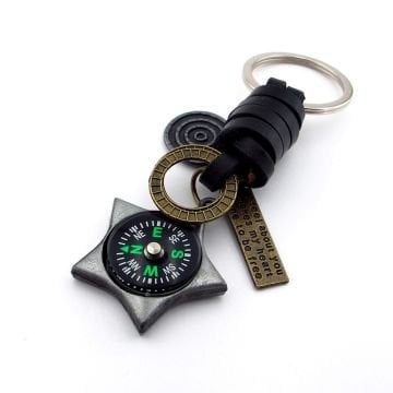 Pusulalı Yıldız Şeklinde Outdoor Gerçek Deri Metal Anahtarlık KC167