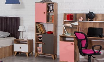 Still Young room Gardrobe