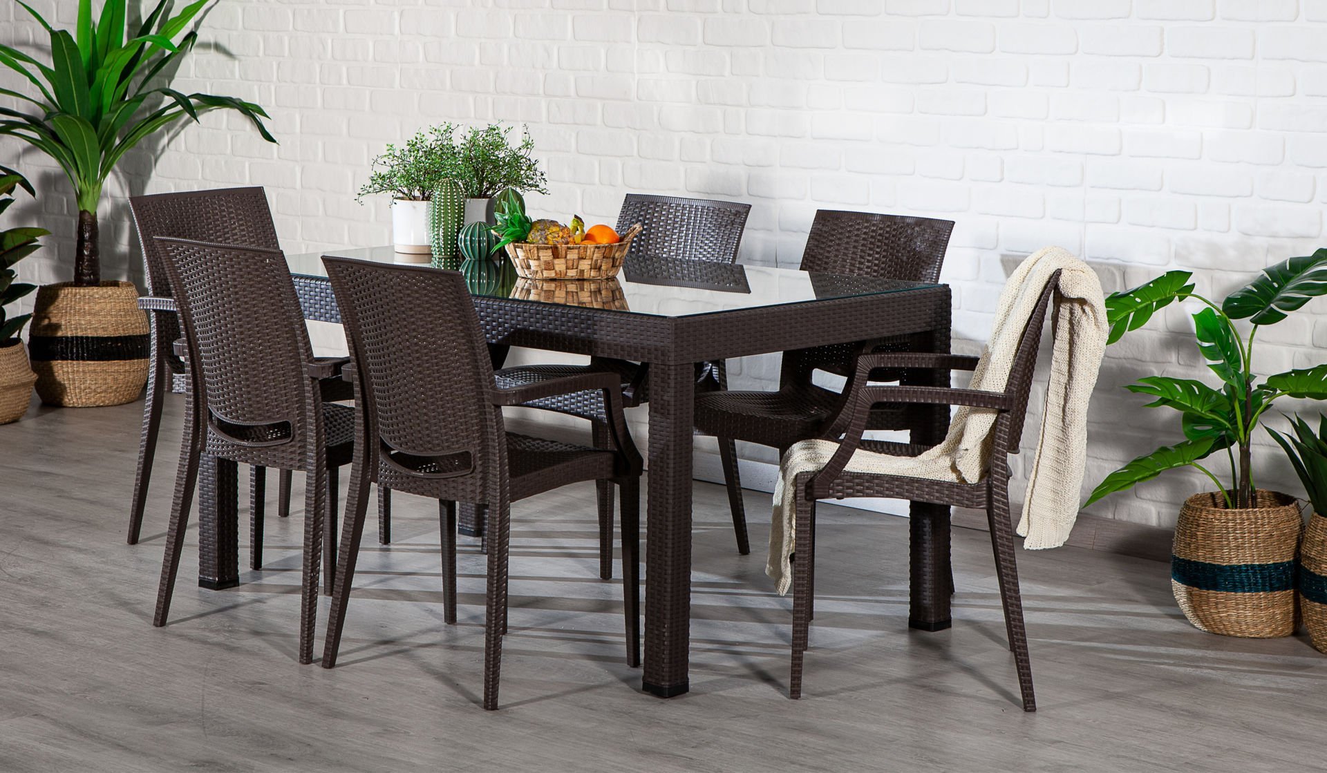 90*150 Rattan Masa Seti - Antrasit Camlı Kollu