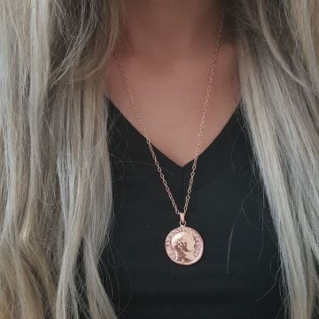 Beelo Silver 925K Gümüş Tasarım Madolyon Kolye