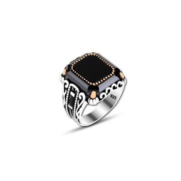 Beelo Silver 925K Gümüş Oniks Motifli Kare Yüzük