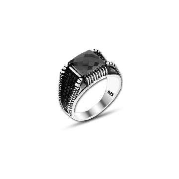 Beelo Silver 925K Gümüş Siyah Zirkon Taşlı Motifli Kare Yüzük