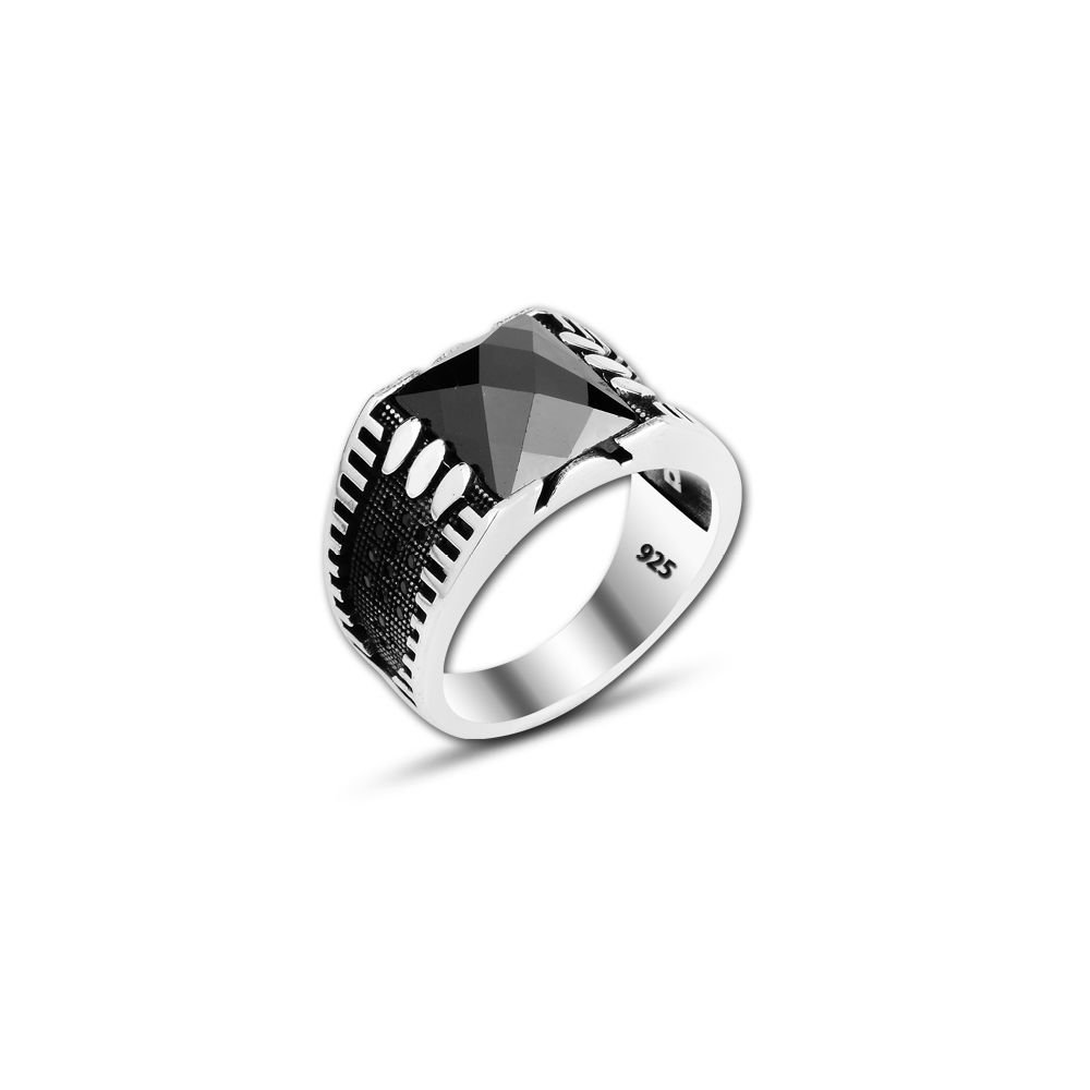 Beelo Silver 925K Gümüş Siyah Zirkon Taşlı Motifli Kare Yüzük