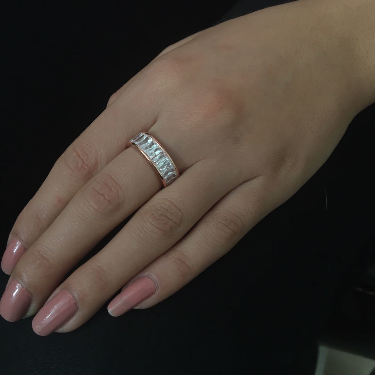 Beelo Silver Siyah 925K Gümüş Baget Taşlı Yüzük