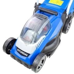 Hyundai HYM33LI 2 Akülü Çim Biçme Makinesi 33 Cm