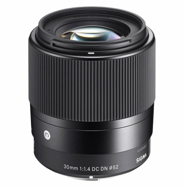 Sigma 30mm f/1.4 DC DN Lens (Sony E Mount)