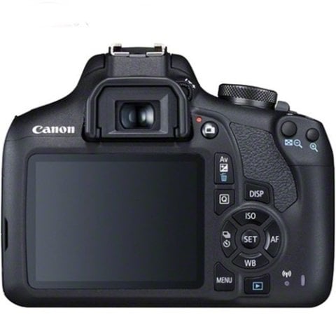 Canon EOS 2000D + EF-S 18-55mm f / 3.5-5.6 DC III Lens Kit
