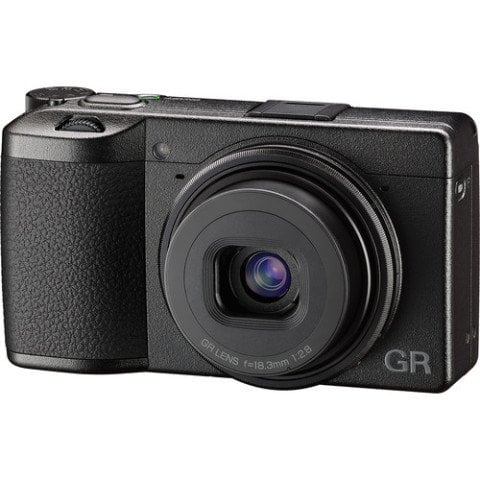 Ricoh GR III Dijital Fotoğraf Makinesi