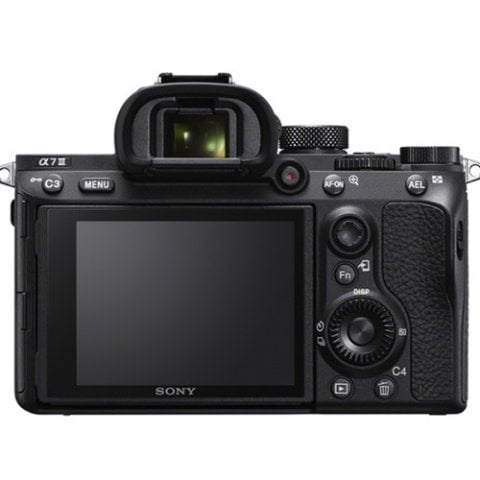 Sony A7 III + 24-105mm f/4G Lens Kit