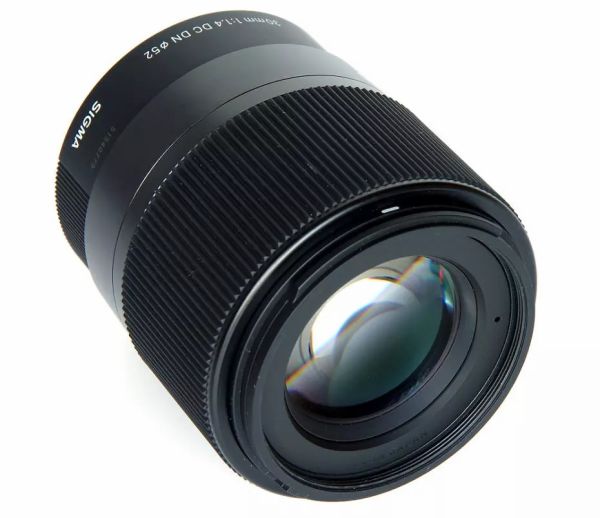 Sigma 30mm f/1.4 DC DN Lens (Canon EF-M Mount)