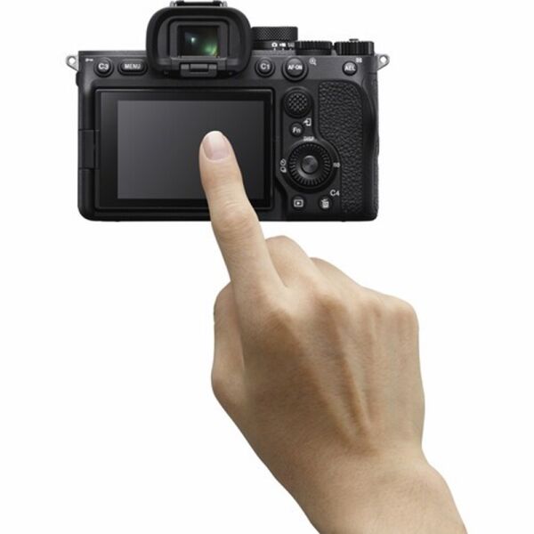 Sony A7 IV Sigma 24-70mm F/2.8 DG DN Art Lens Kit