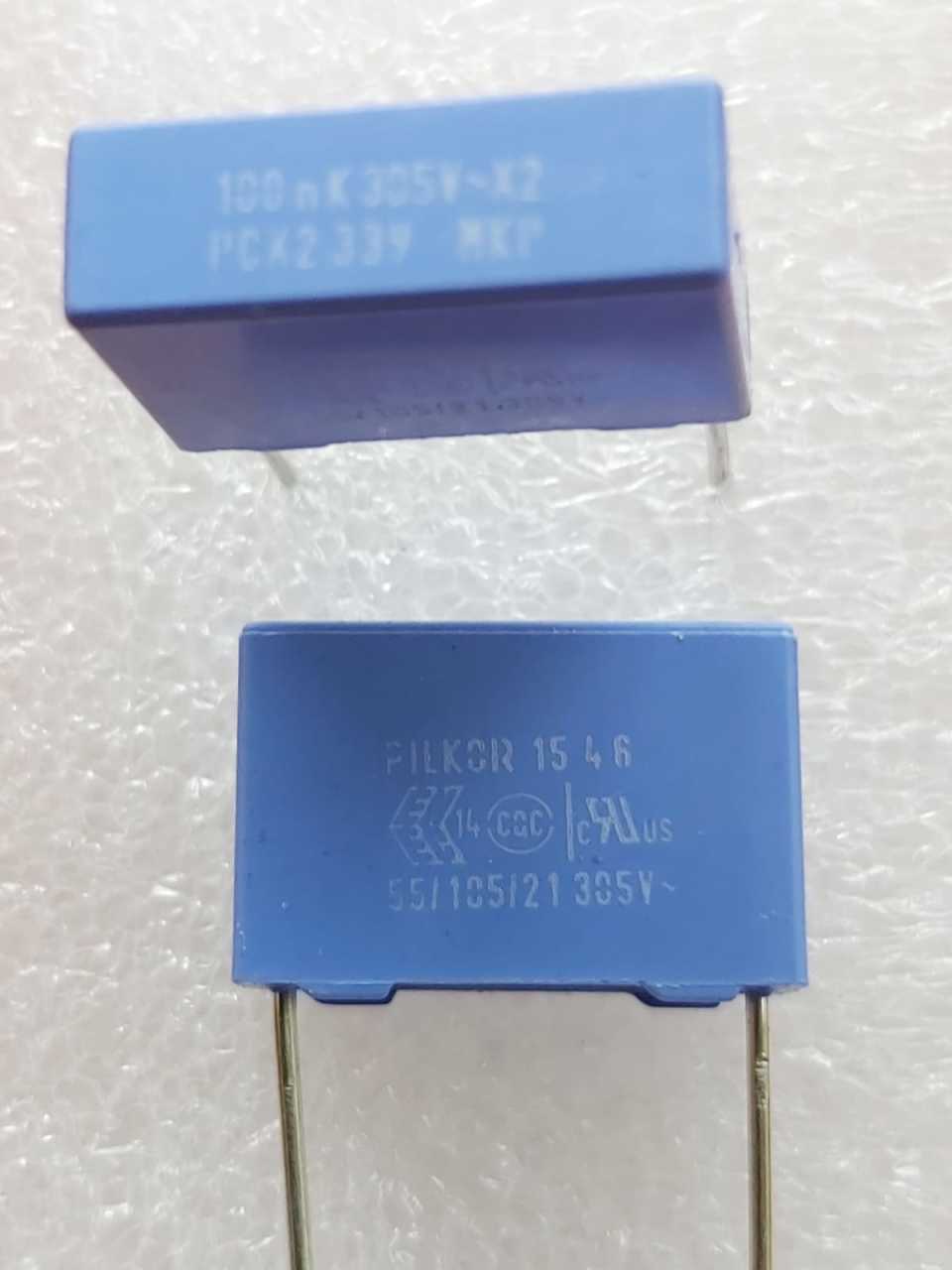 100nf 305Vx2 Polyester Kondansatör( 17x5x11mm) (Pin aralığı:15mm)