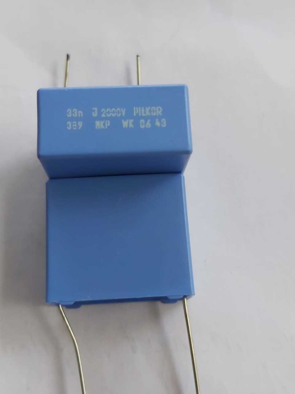 33nF 2000V (0.033uF-2000V) Polyester Kondansatör ( Pin aralığı:22.5 mm)