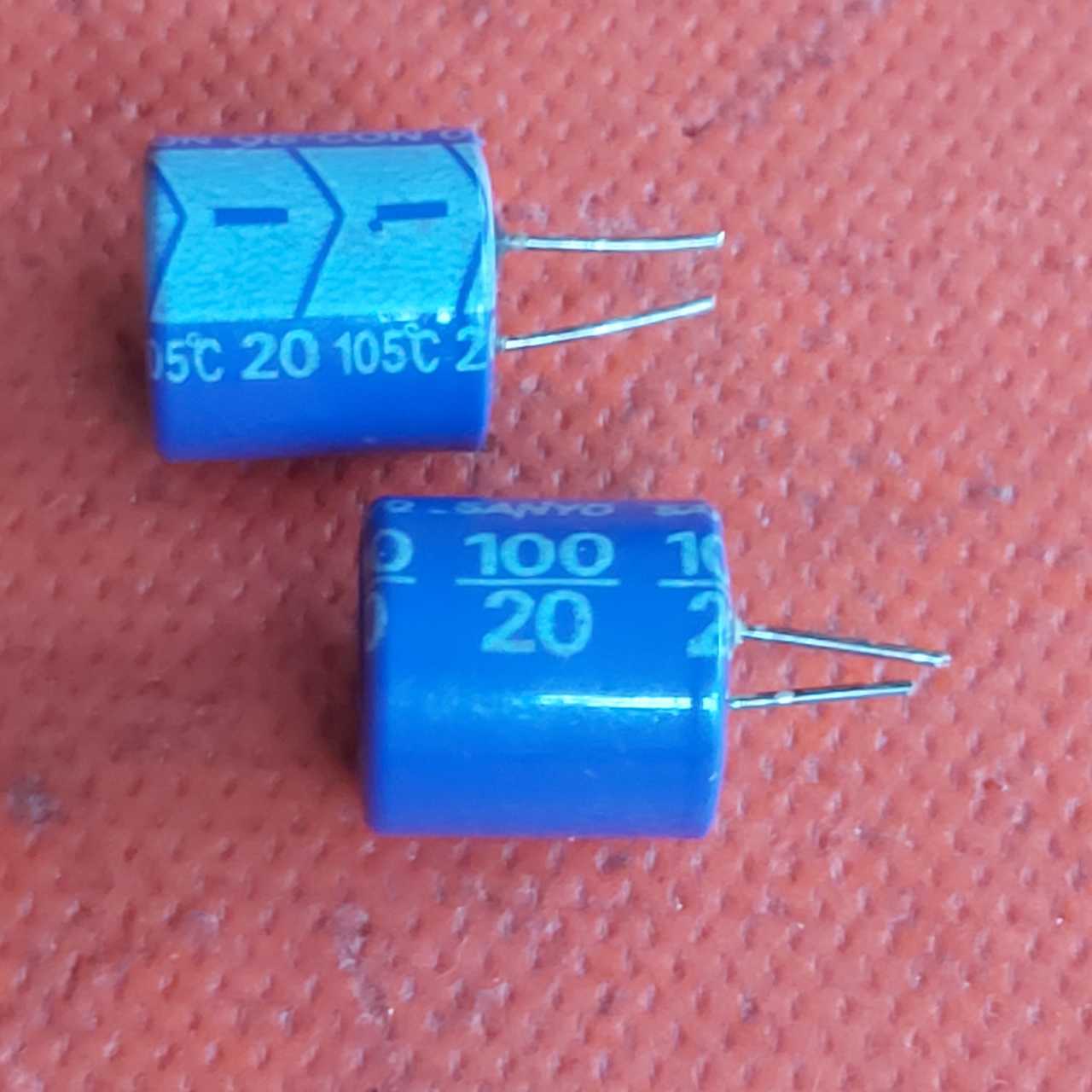 100uF 20V Elektrolitik Kondansatör 10x10mm (Sanyo) (Orjinal)