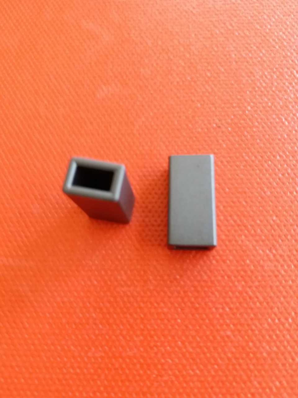 EMI FILTER (Ferrit Core) Dış dikdörtgen:10mmx 6mm İç Dikdörtgen :7mm x4mm  Uzunluk:20mm