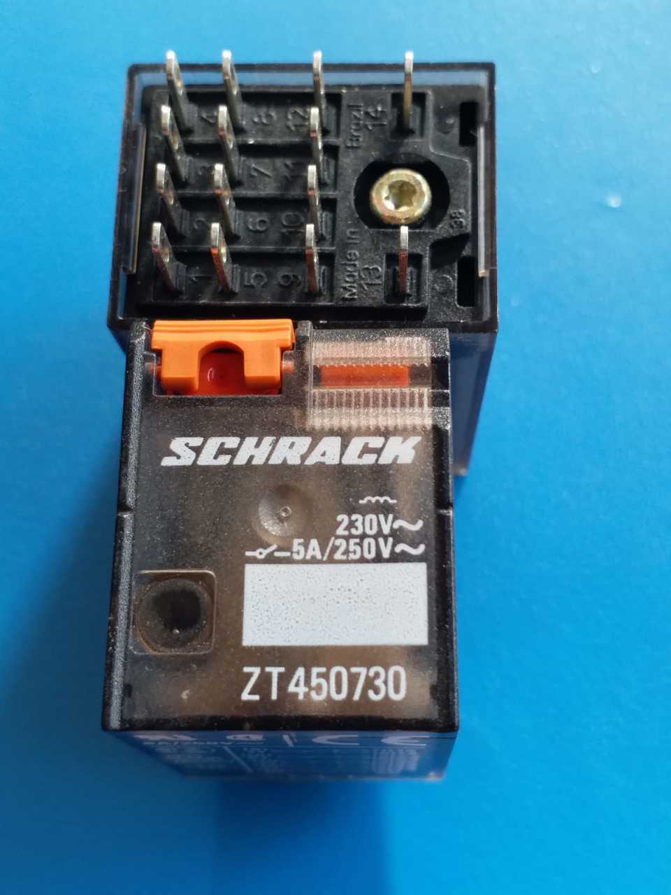 220V  ZT450730 230V 10A /Schrack Röle (Orjinal)