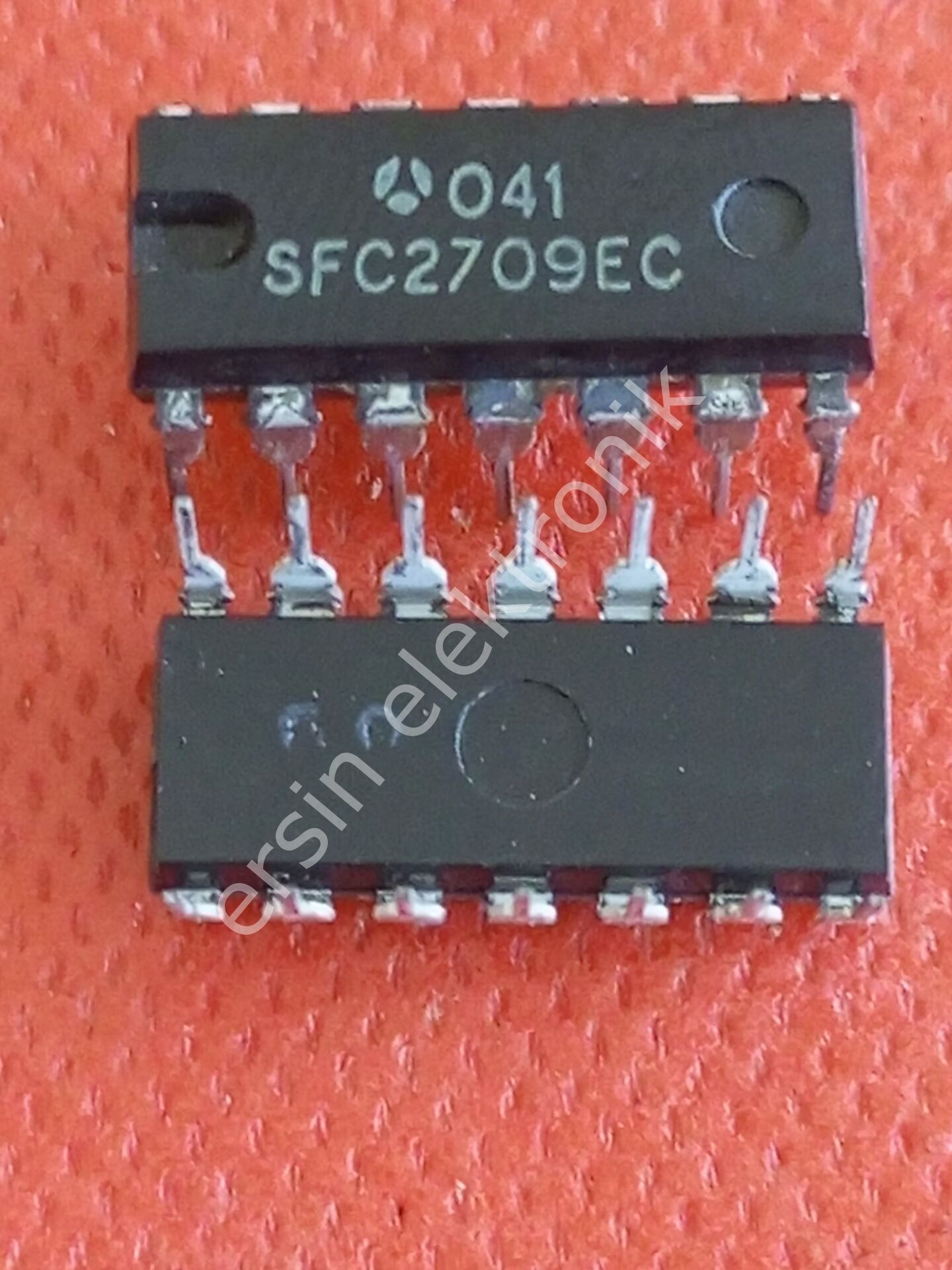 LM709 (SFC709EJ)  Operational Amplifier