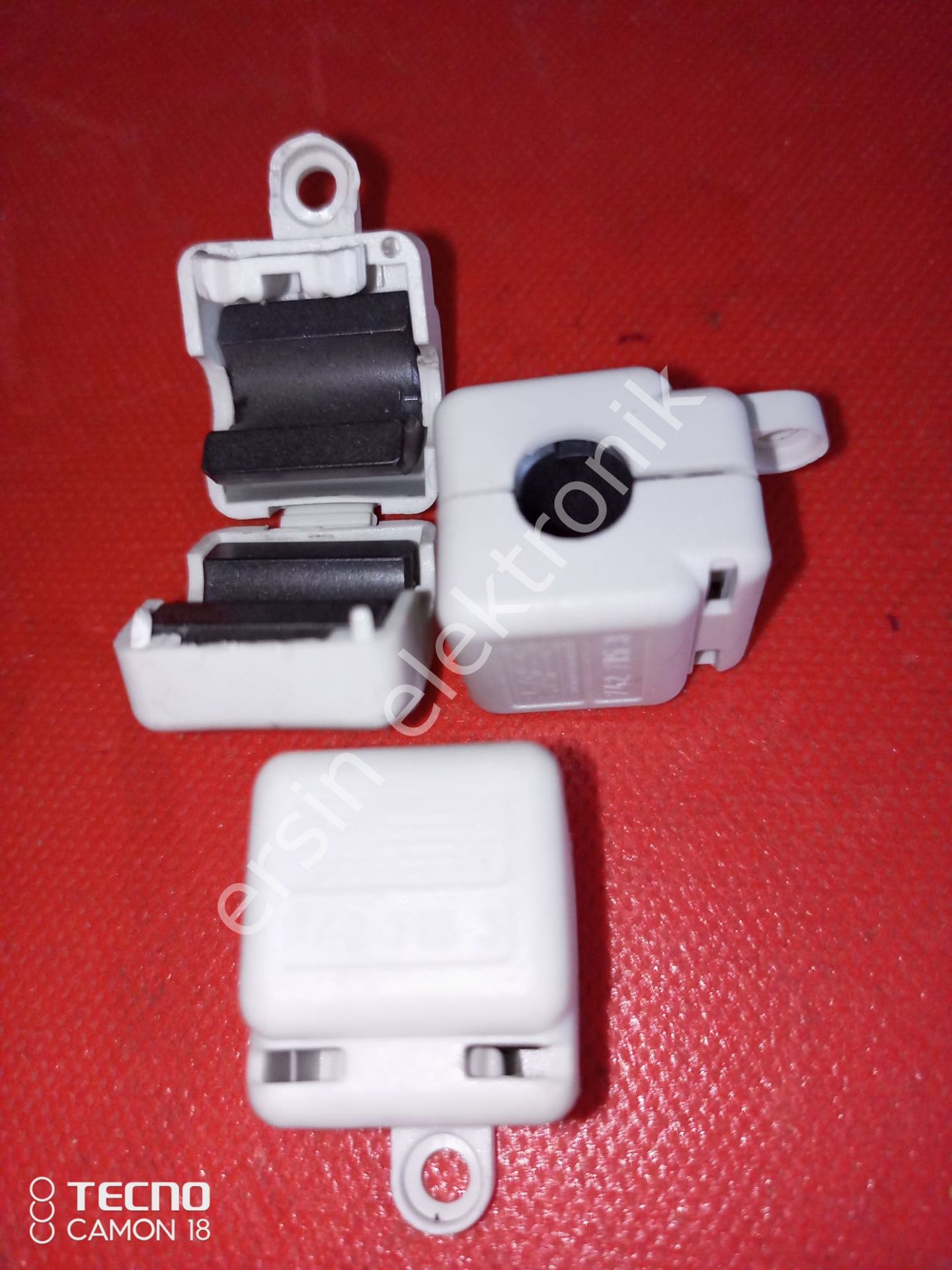 EMI FİLTER Kablo üstü EMI Filtre  742 715 3 (İç Çap:8mm)  ( Wurth Elektronik)