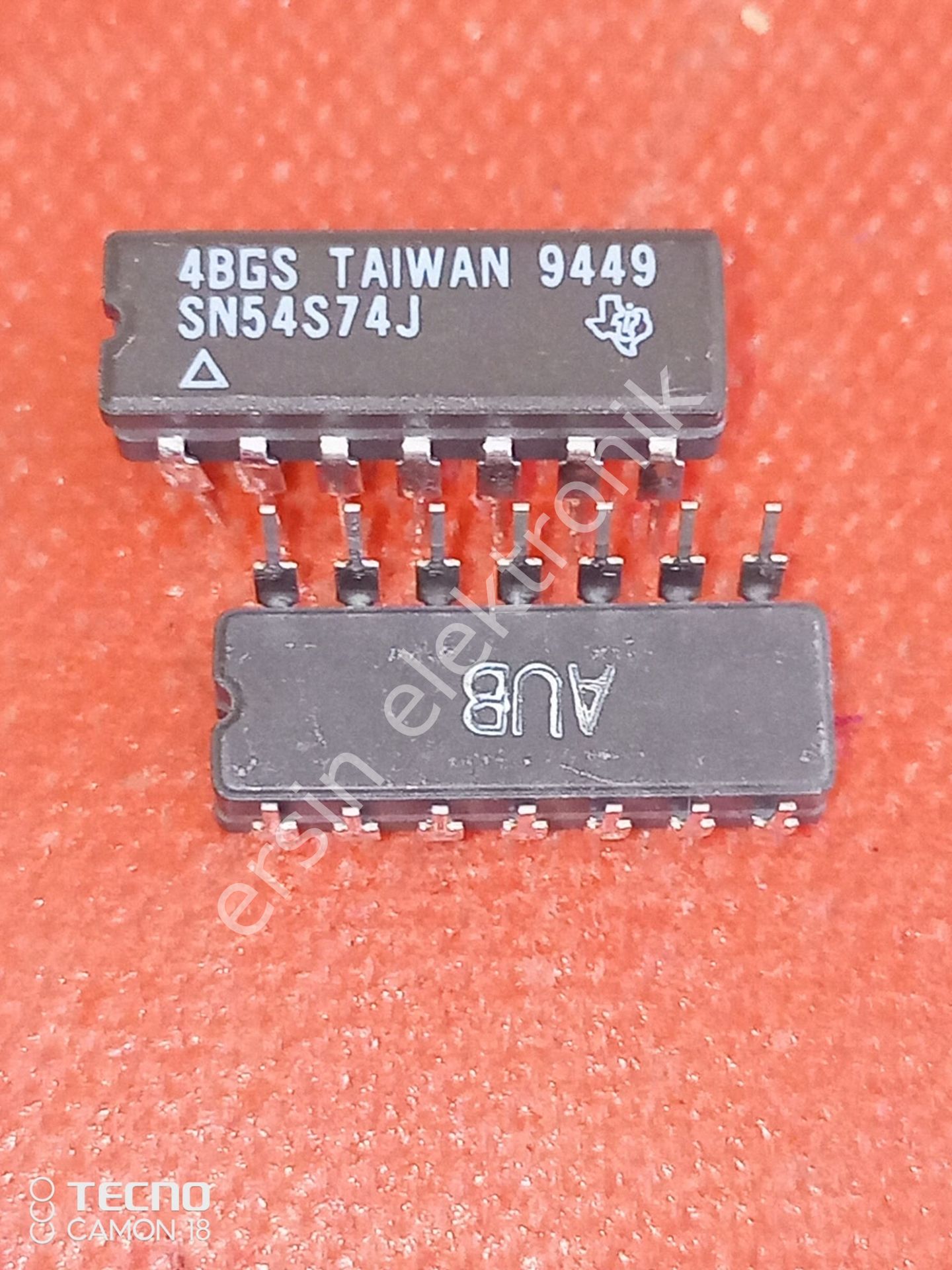 54S74J ( SN54S74J )