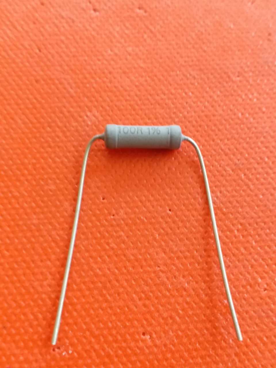 100R 3W Direnç %1 Metal FilimDirenç