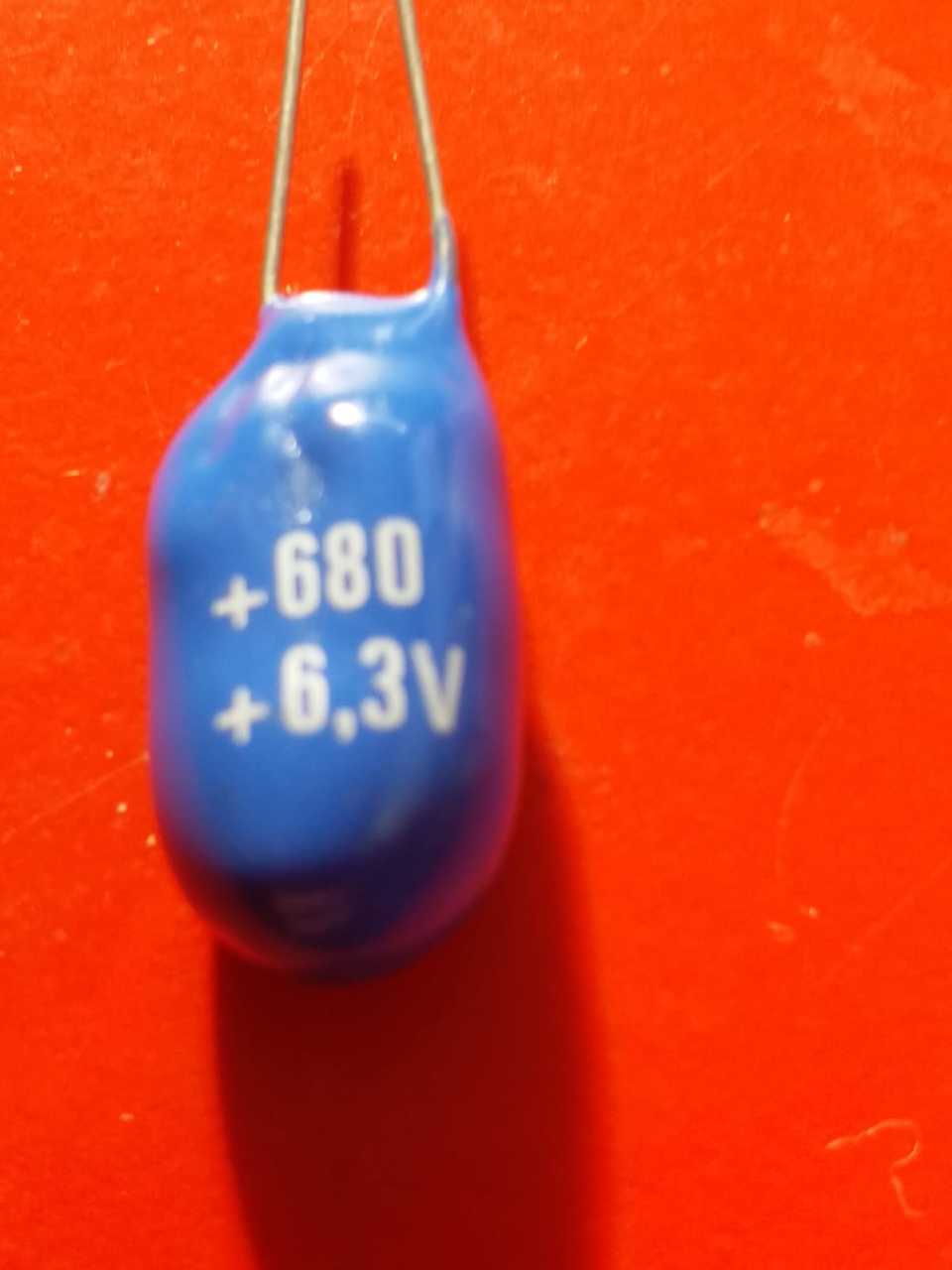 680uF 6.3V Damla Tipi Tantal Kondansatör