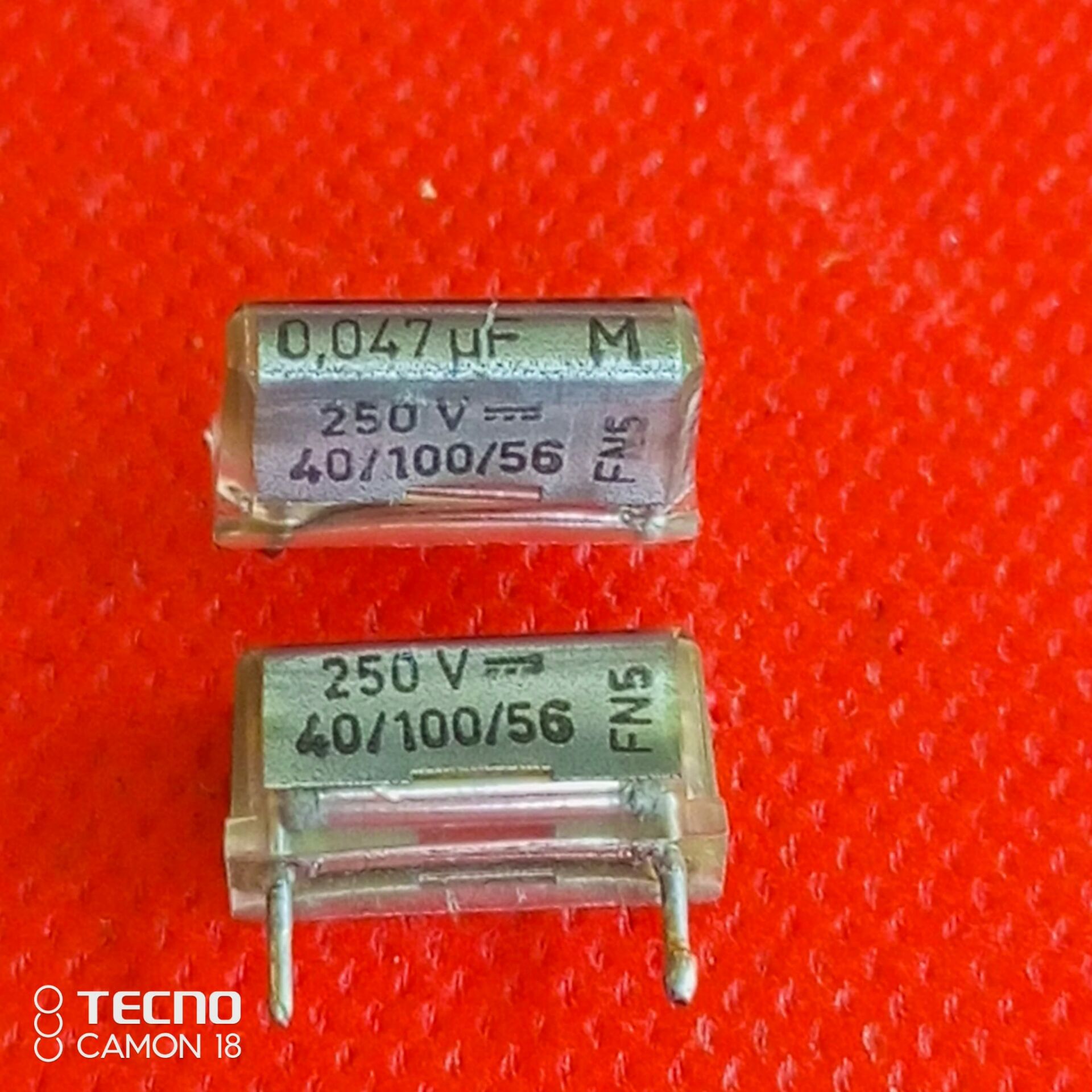 47nF 250V (0.047UF-250V) Stroflex kondansatör (Bacak Aralığı 10mm