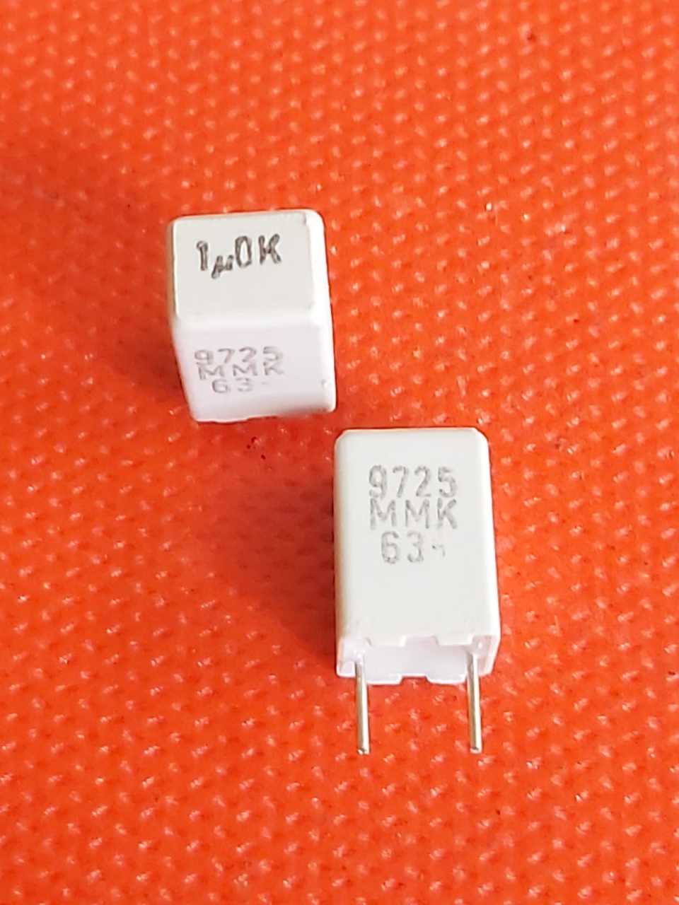 1uF 63V Polyester  Kondansatör (MMK) (Pin Aralığı:5mm) (KEMET)