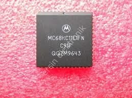 MC68HC11 PLCC (MC68HC11E1FN) 52 PIN MICROPROCESSOR