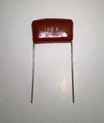 1uF 250V Polyester Damla Tip  (Bacak araığı 15mm)